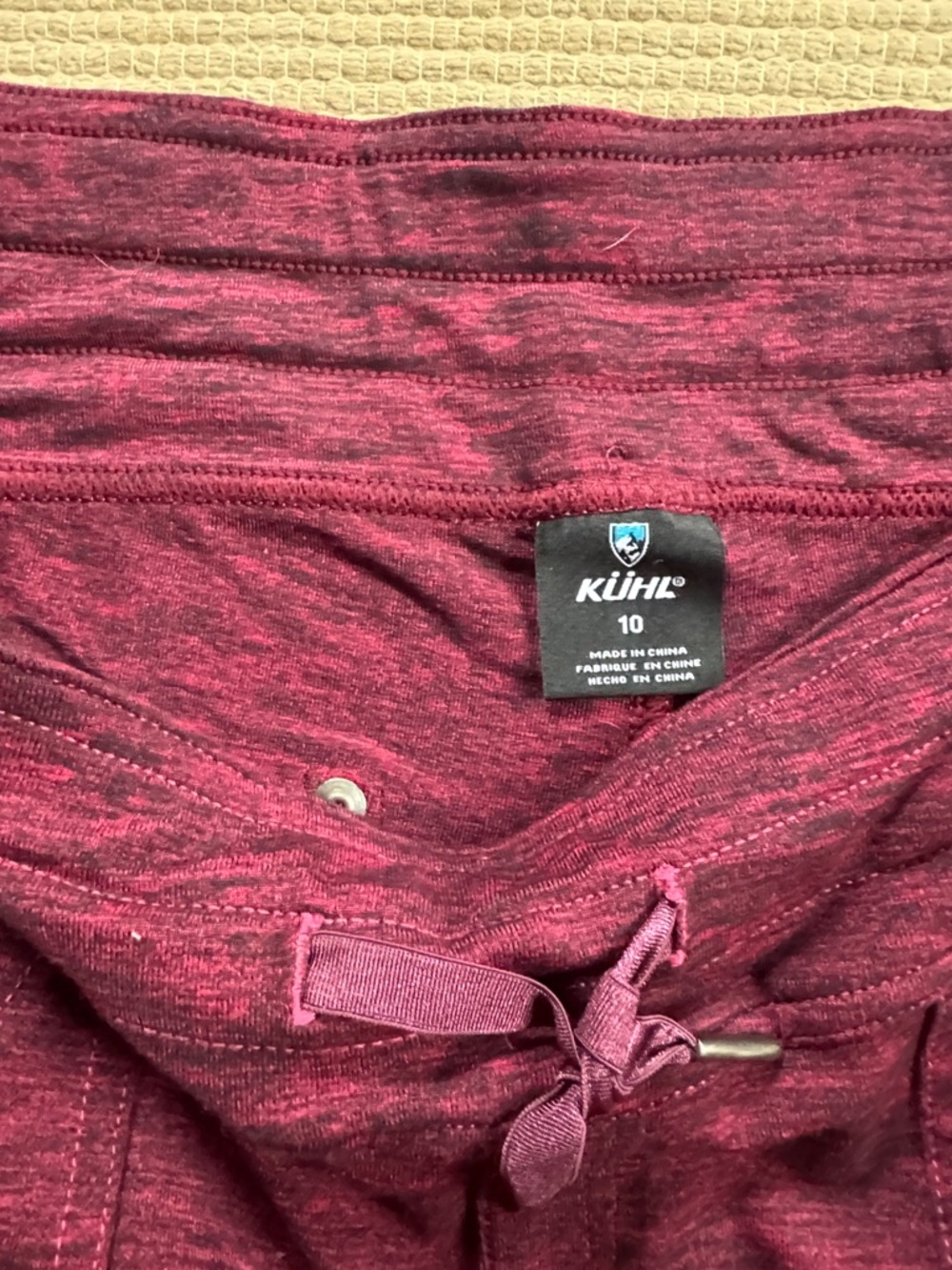 Kuhl shorts stretchy purple wine berry melange athletic hiking women’s 10 M NEW - Picture 3 of 9